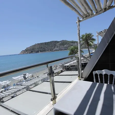 Hotel Anjeliq House Boutique 3*