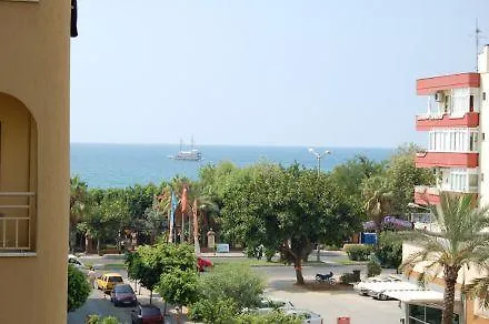 Anjeliq House Boutique 3* אלאניה