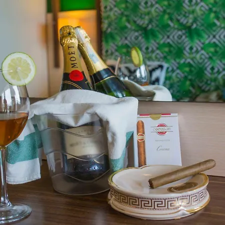 Anjeliq House Boutique 3*